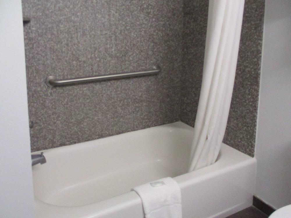 Quality Inn Leesville Extérieur photo