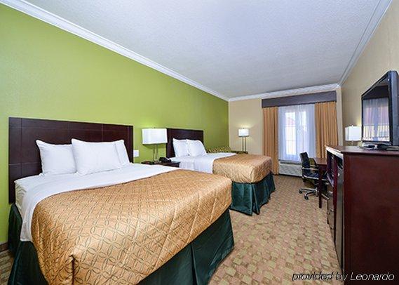 Quality Inn Leesville Extérieur photo